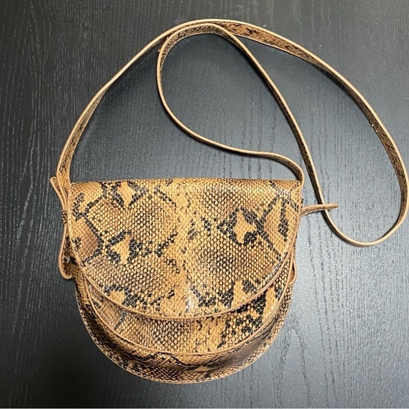 Urban Outfitters Handbags - URBAN OUTFITTERS Faux Snakeskin Crossbody NWOT